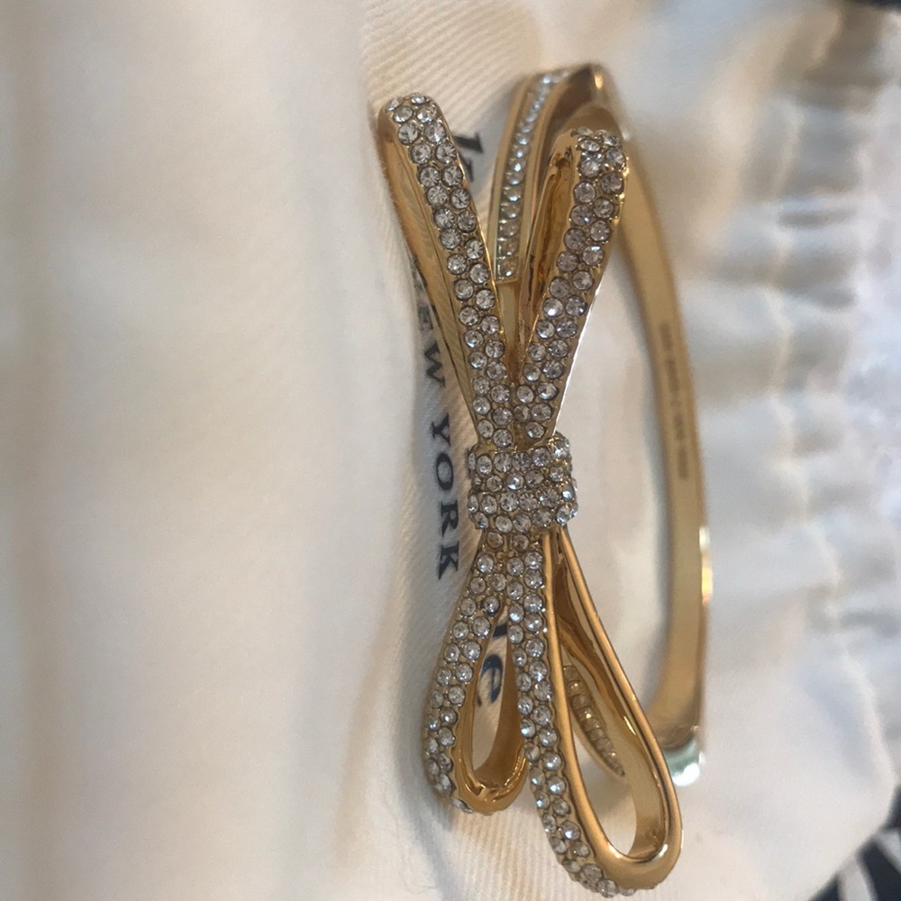 Gold and Diamond Bow Bracelet